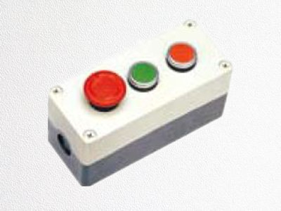 天逸三孔按鈕盒 TYX3